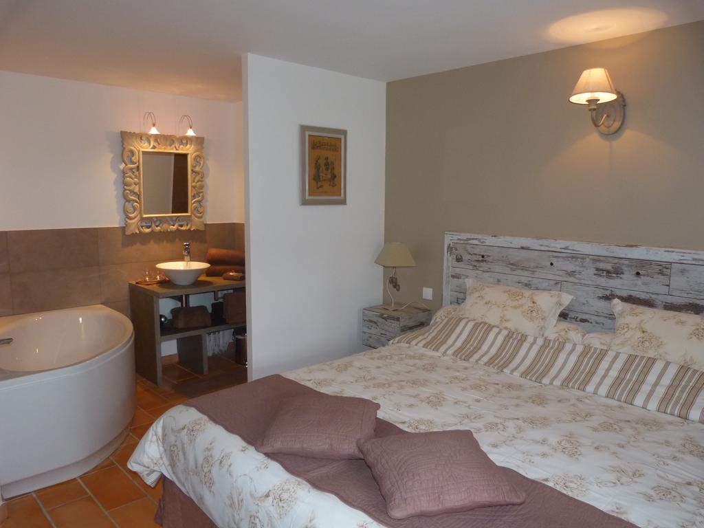 Hotel La Bastide Des Senteurs Peymeinade Zimmer foto