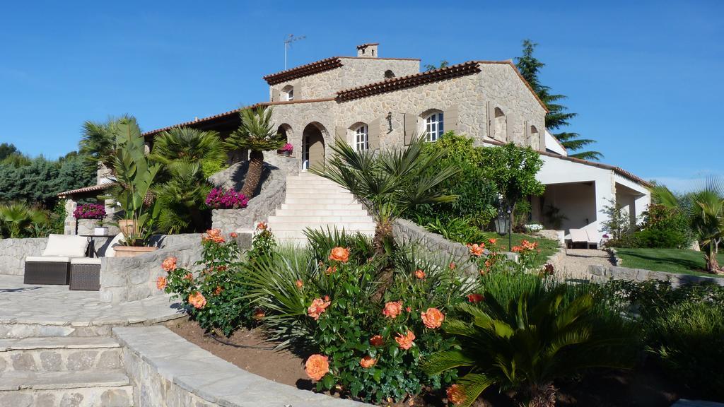 Hotel La Bastide Des Senteurs Peymeinade Exterior foto