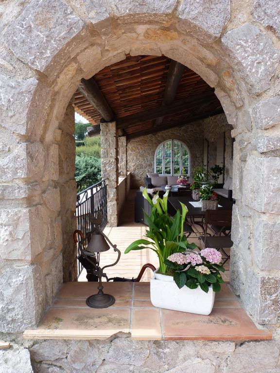 Hotel La Bastide Des Senteurs Peymeinade Exterior foto