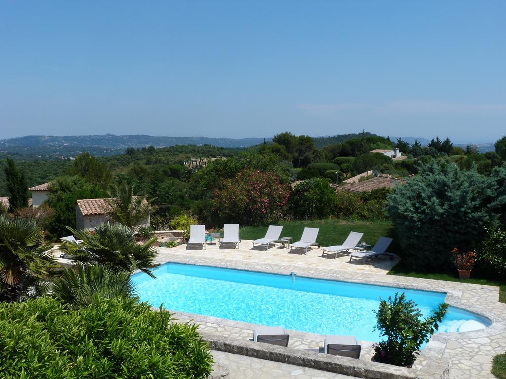 Hotel La Bastide Des Senteurs Peymeinade Exterior foto